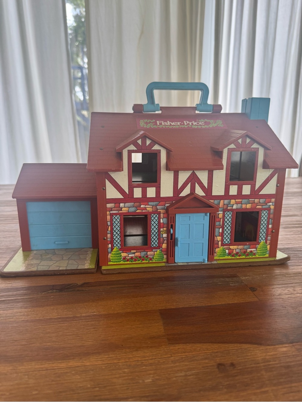 Fisher Price Tudor Little People House